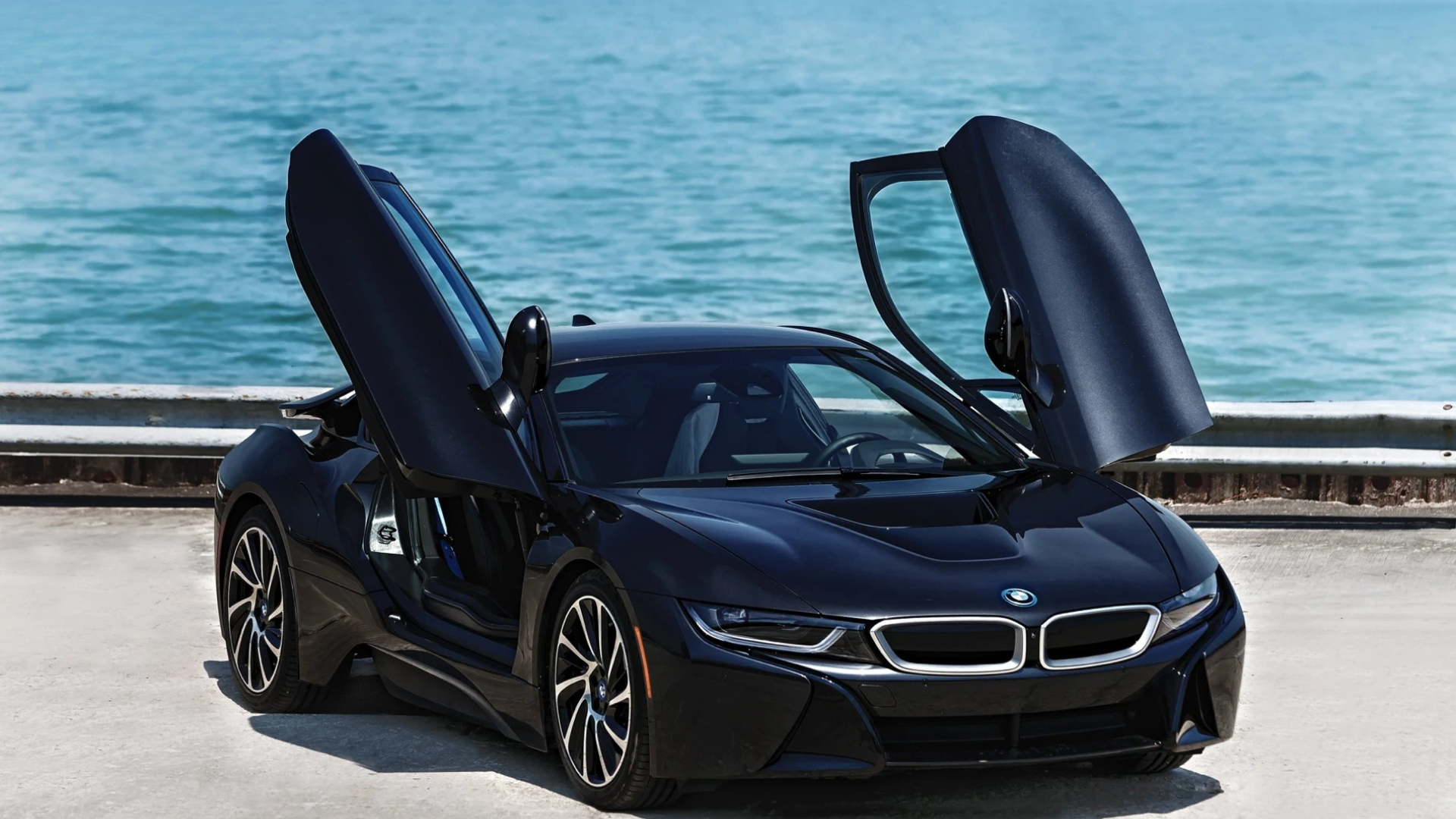 Luxury BMW i8